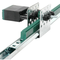 Скоба для реечной передачи Rack Gearbox Bracket для конструктора VEX  (2 штуки в упаковке) - «globural.ru» - Нерюнгри